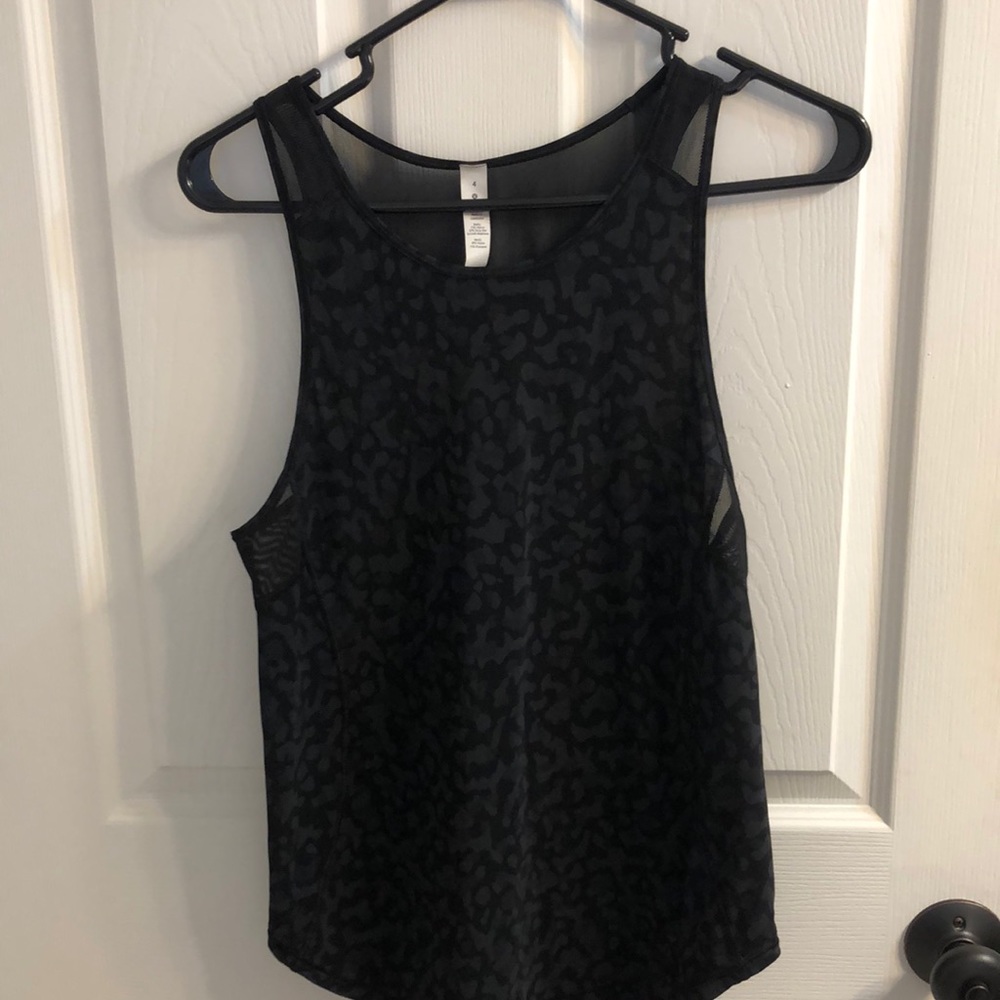 Lululemon sculpt tank charcoal camo print